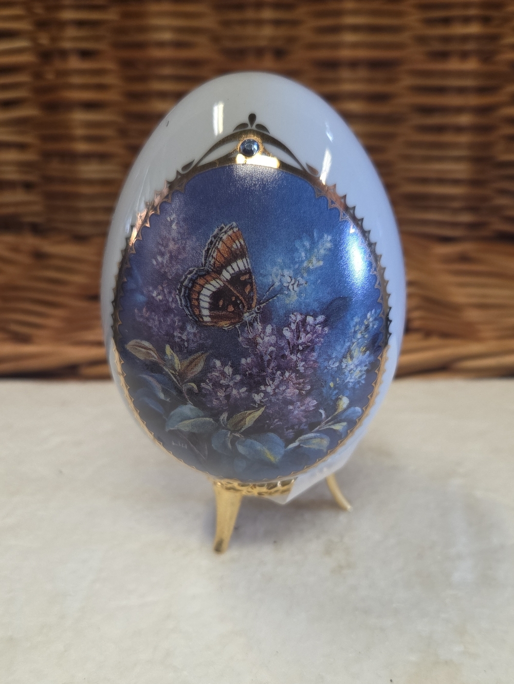 Lilac & White Admiral From Decorative Porcelain Butterfly Garden Egg Collectio